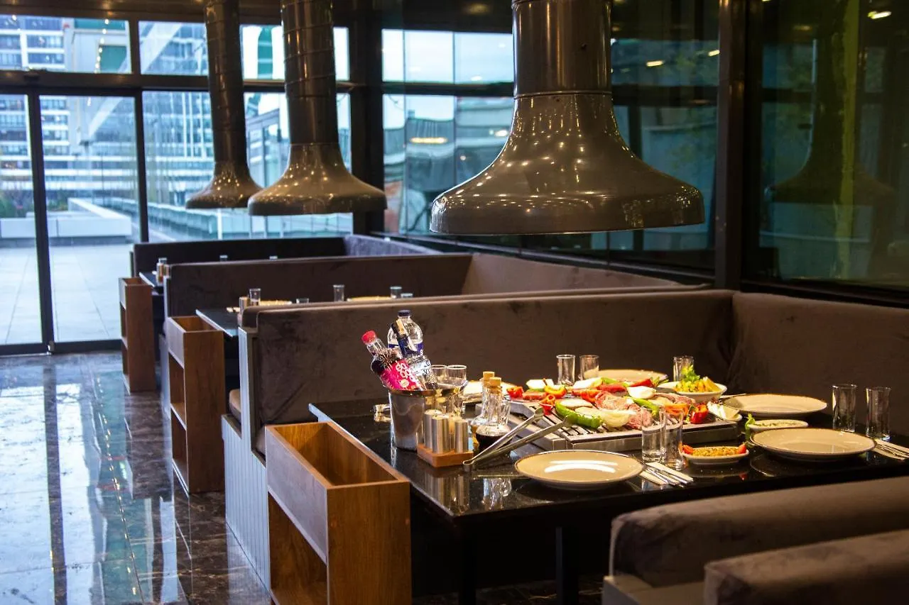 La Quinta By Wyndham Istanbul Gunesli