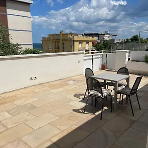 https://residence-siesta.riccione-hotels.org