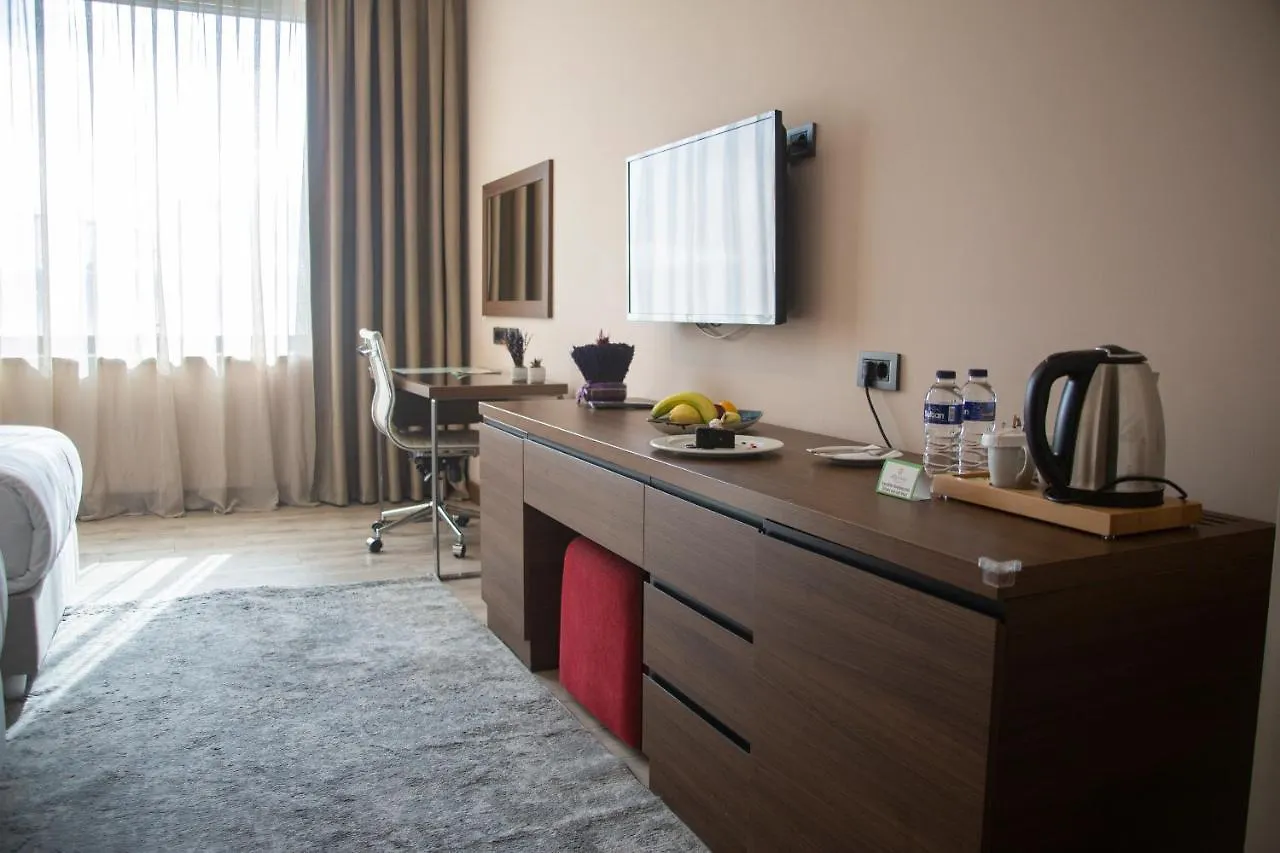 La Quinta By Wyndham Istanbul Gunesli
